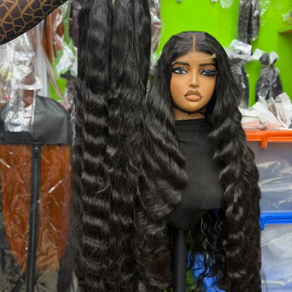 32 inches deep wave. High quality human hair blend